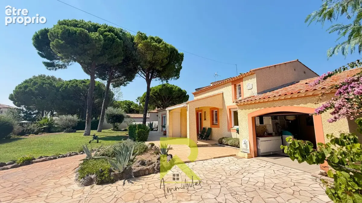 Grau d’Agde   Authentique propriété languedocienne avec piscine sur 1 561 m2 de terrain - photo 10