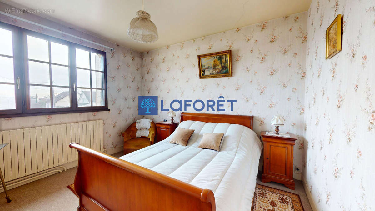 Maison à ATHIS-MONS