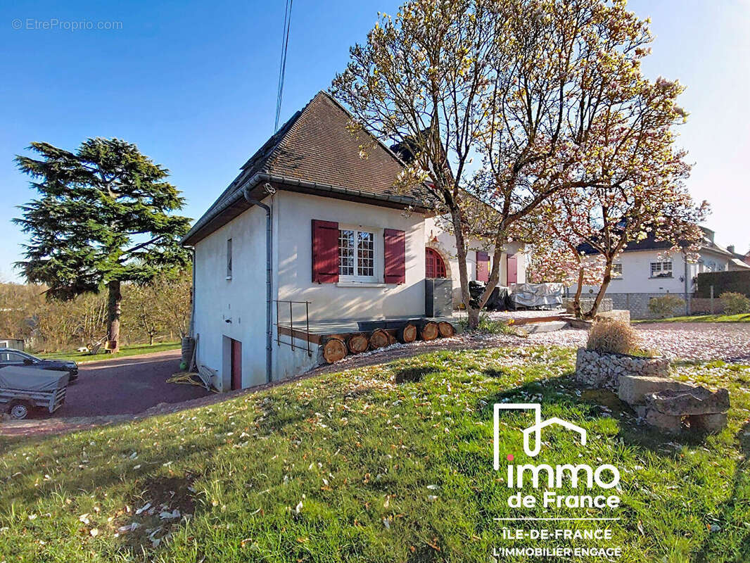 Maison à BONNEVAL