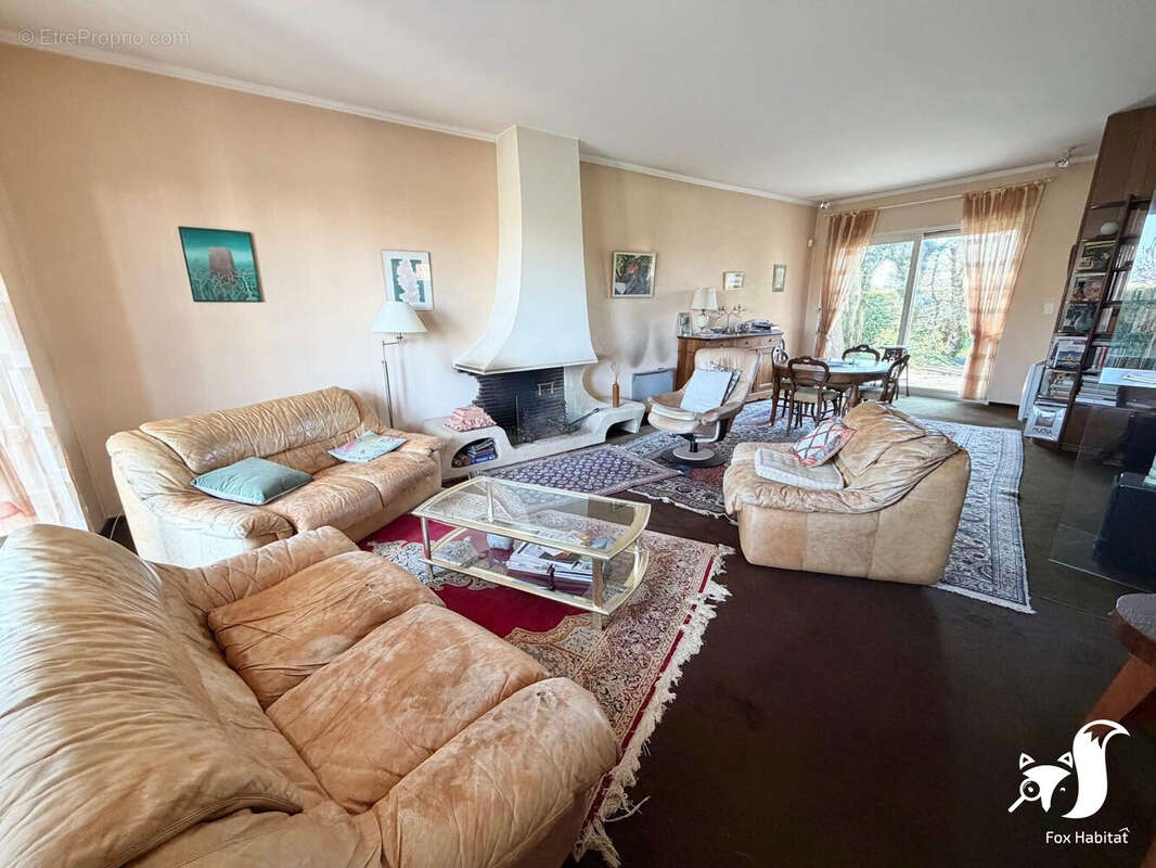 Maison à NEUVILLE-SAINT-REMY