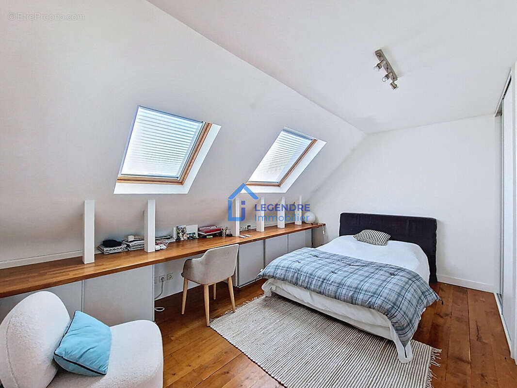 Maison à LA FRETTE-SUR-SEINE