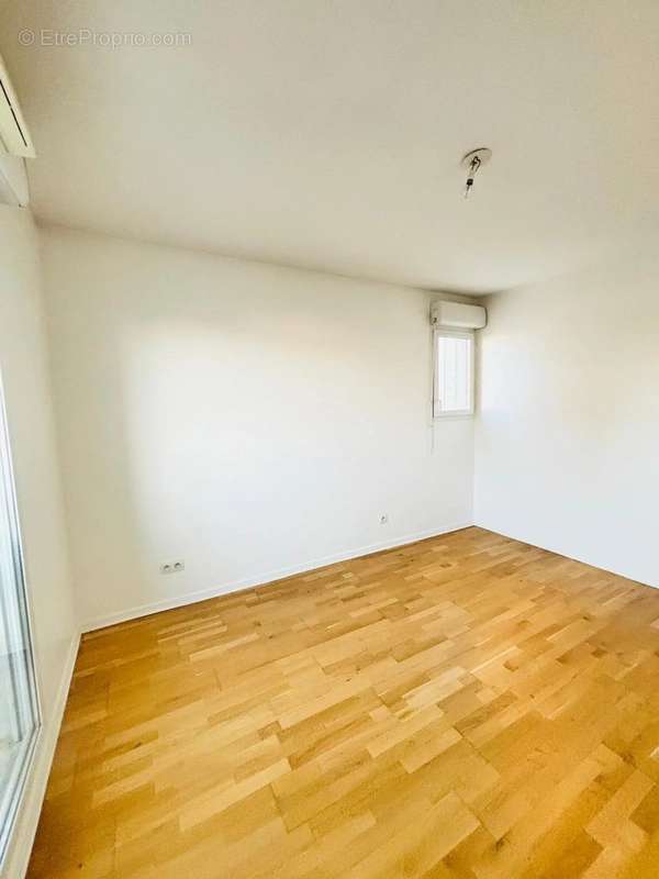 Appartement à VELIZY-VILLACOUBLAY