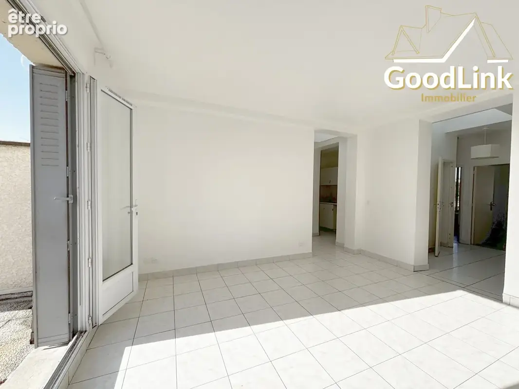 Appartement 4 pièces 65 m² à vendre à Aubervilliers (93300) - photo 3