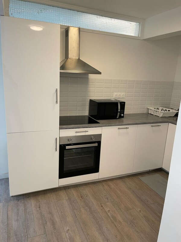 Appartement à MARSEILLE-5E