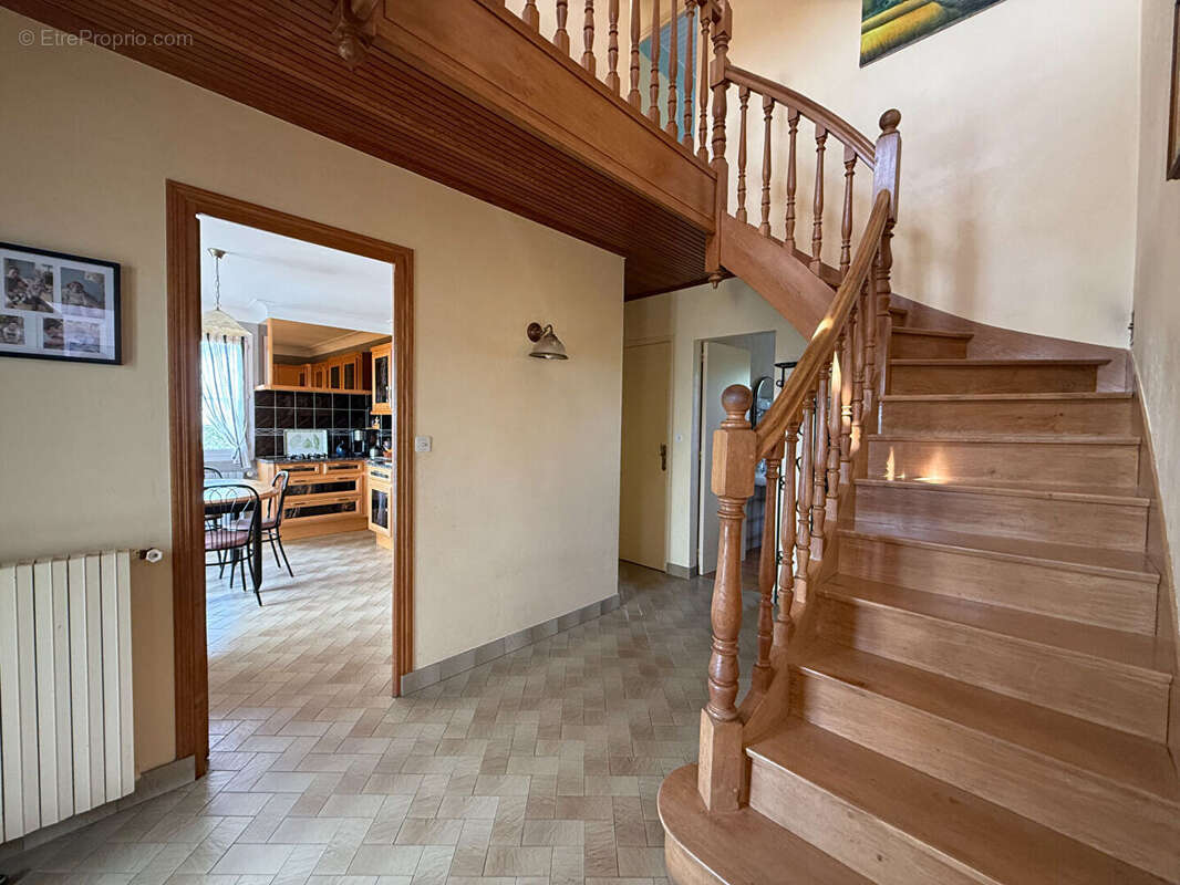 Maison St Viaud 177 m2 - photo 4