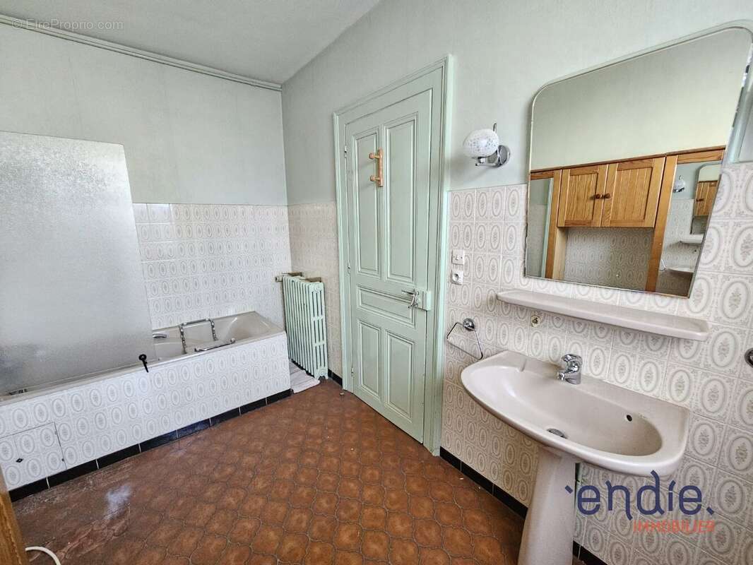 Appartement à VALDOIE