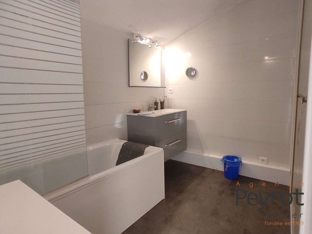 Appartement 40 m² à Les Angles  - photo 9