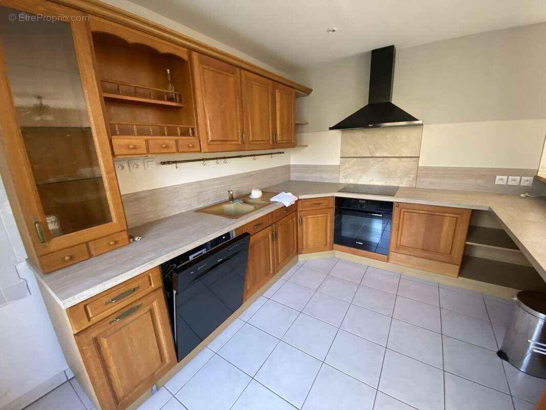 Maison à LA CROIX-SAINT-LEUFROY