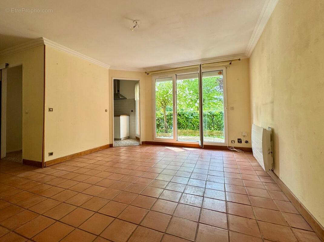 Appartement à LE BOURGET