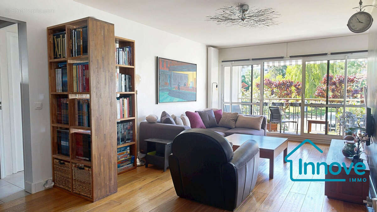 Appartement à NOISY-LE-ROI