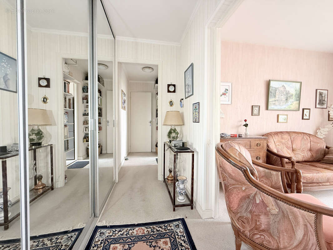 Appartement à NANTERRE