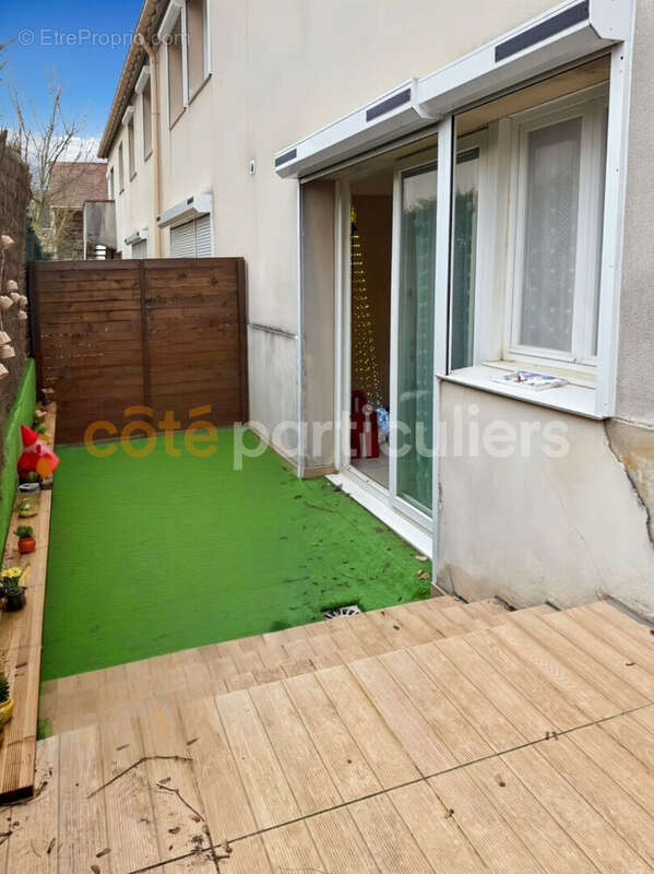 Appartement à BRIE-COMTE-ROBERT