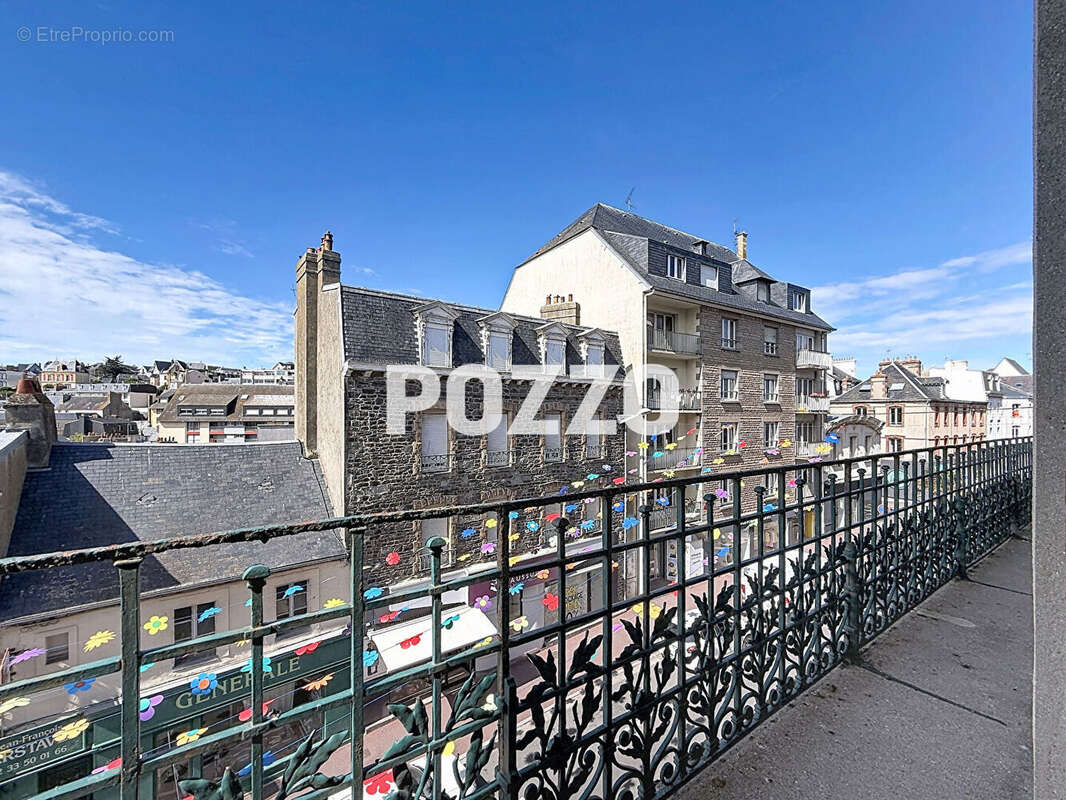 Appartement Granville 4 pièce(s) 72 m2 - photo 2