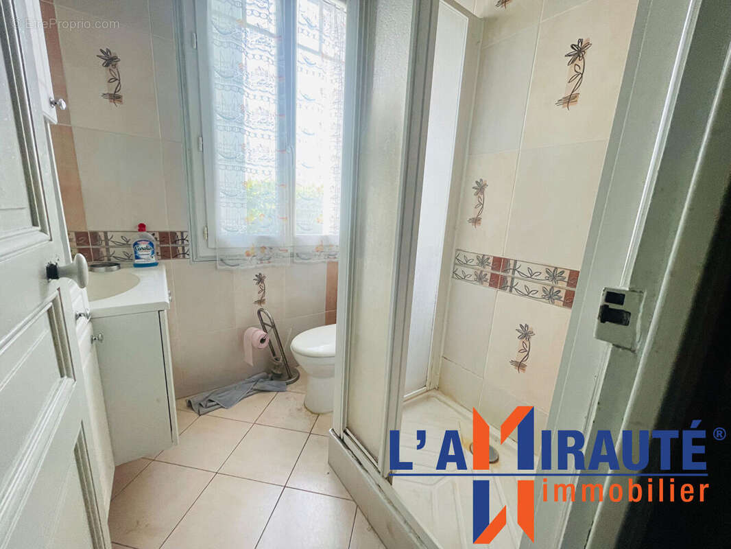 Maison à SARTROUVILLE