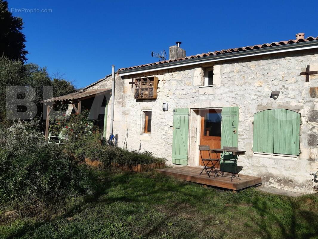 maison mr lefevre facade - Maison à SAINT-CIERS-DE-CANESSE
