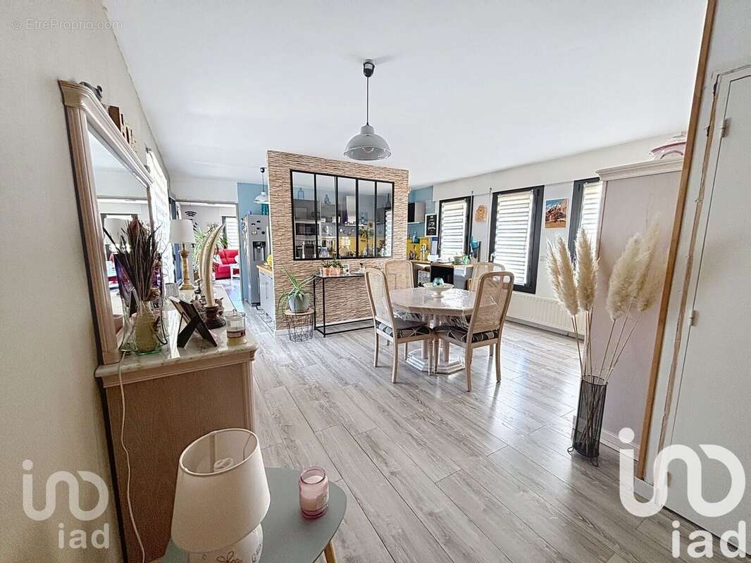 Photo 8 - Maison à MESNIL-SAINT-LOUP