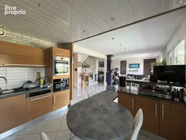 Maison 5 pièces 145 m² à vendre à Saint-Genest-Lerpt (42530) - photo 6