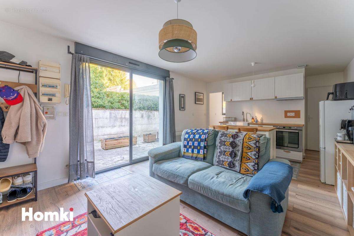 Appartement à BORDEAUX