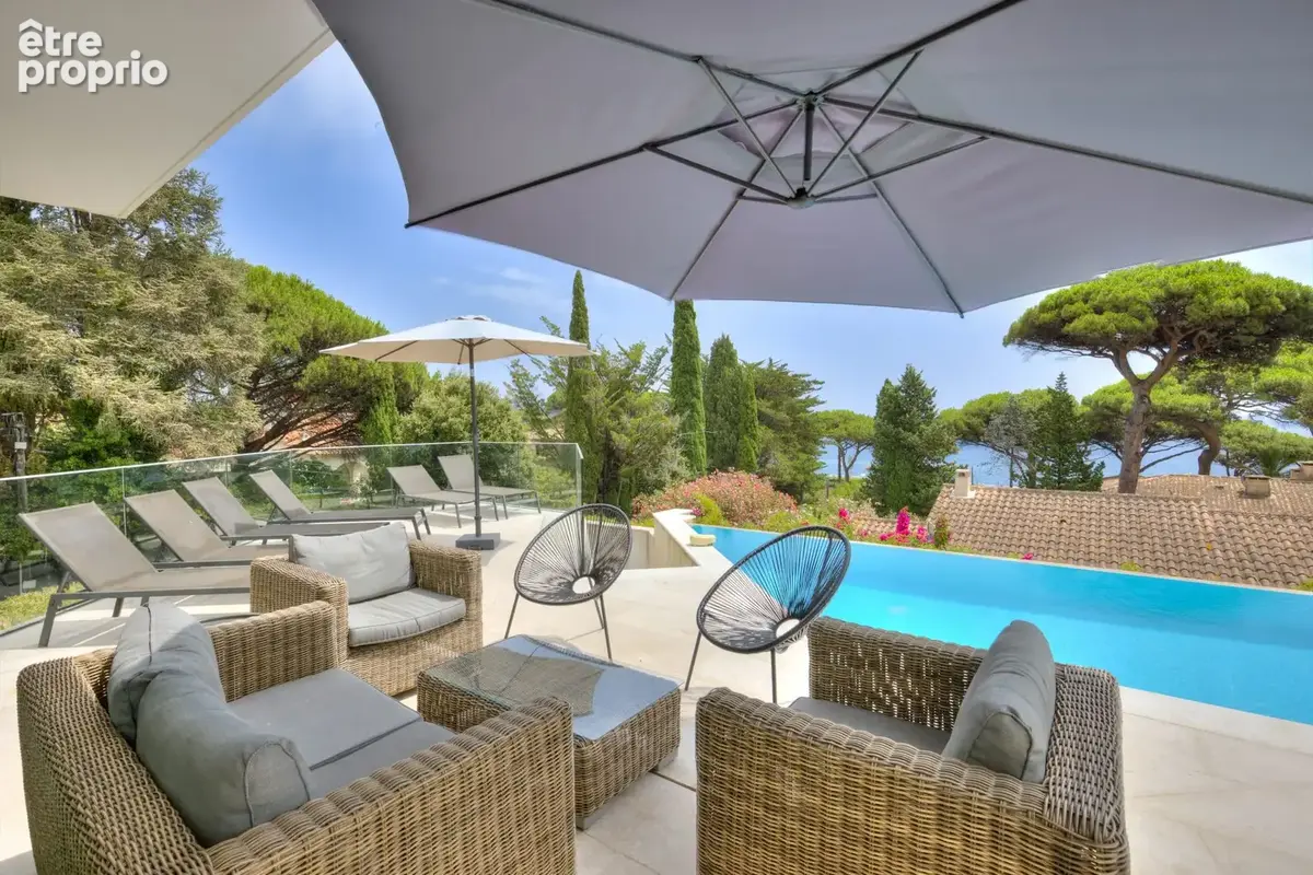 Maison 6 pièces 248 m² à vendre à Sainte-Maxime (83120) - photo 2