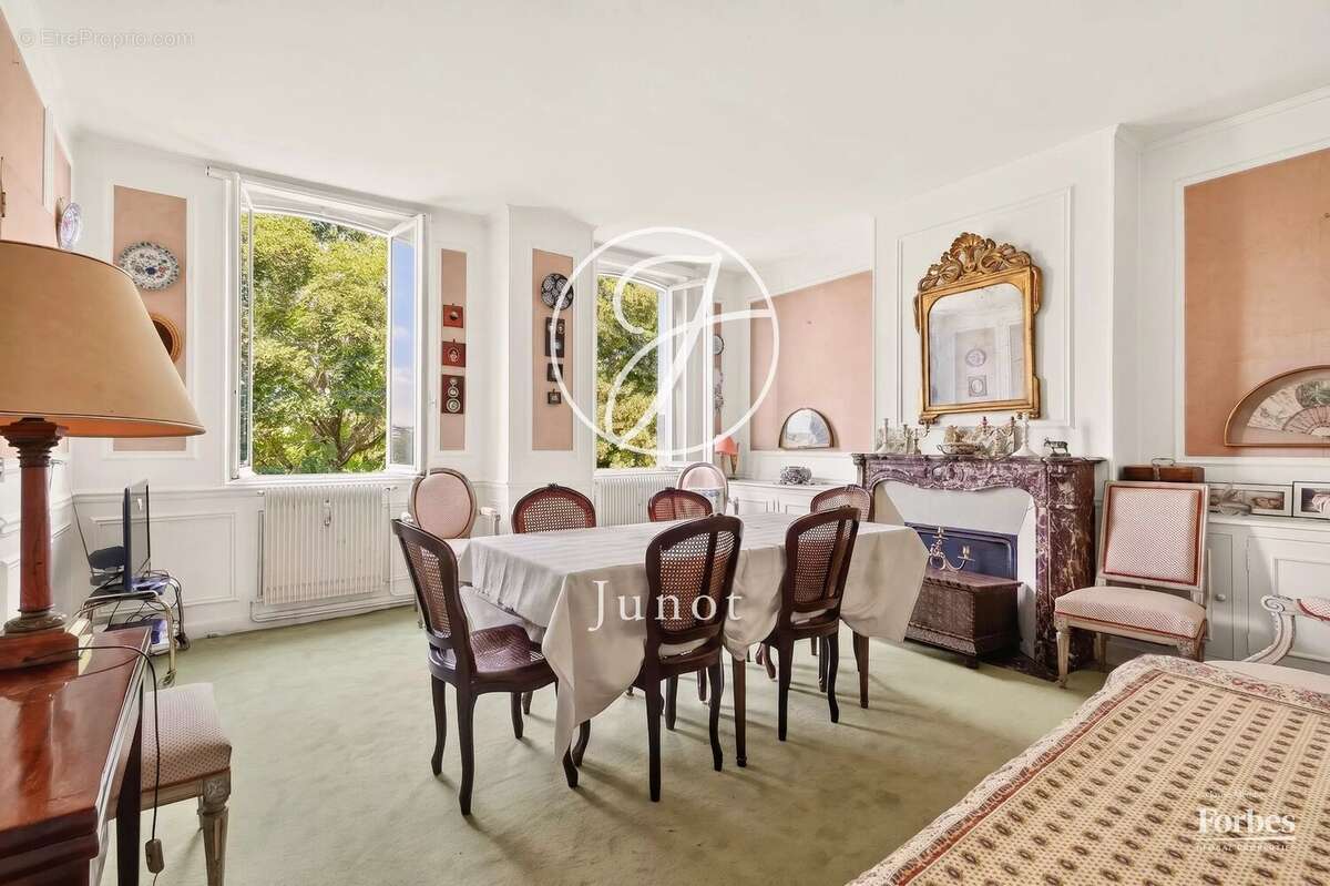 Appartement à SAINT-CLOUD
