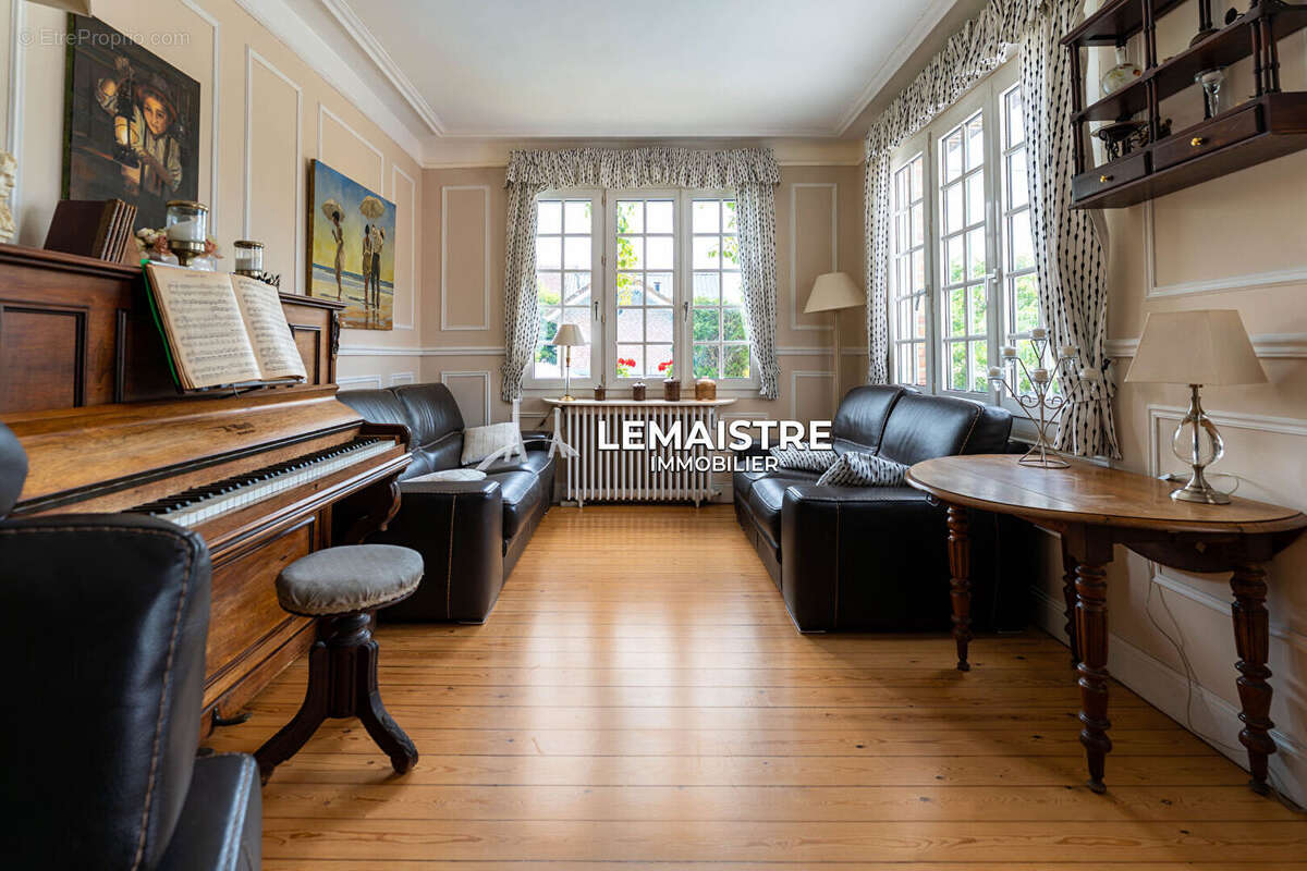 Maison à vendre - Le Havre Sanvic - 180 m² - 4 chambres - Piscine - Studio indépendant - photo 4