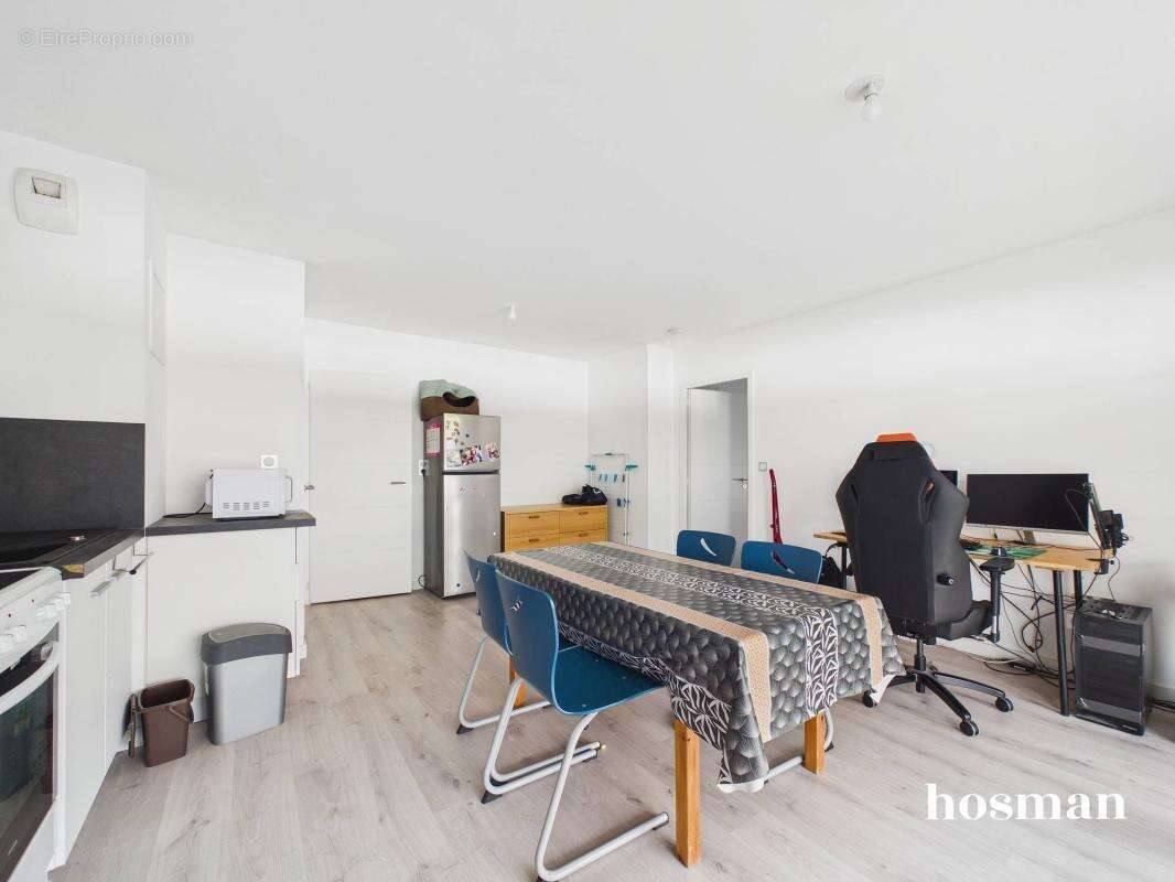 Appartement à LES SORINIERES