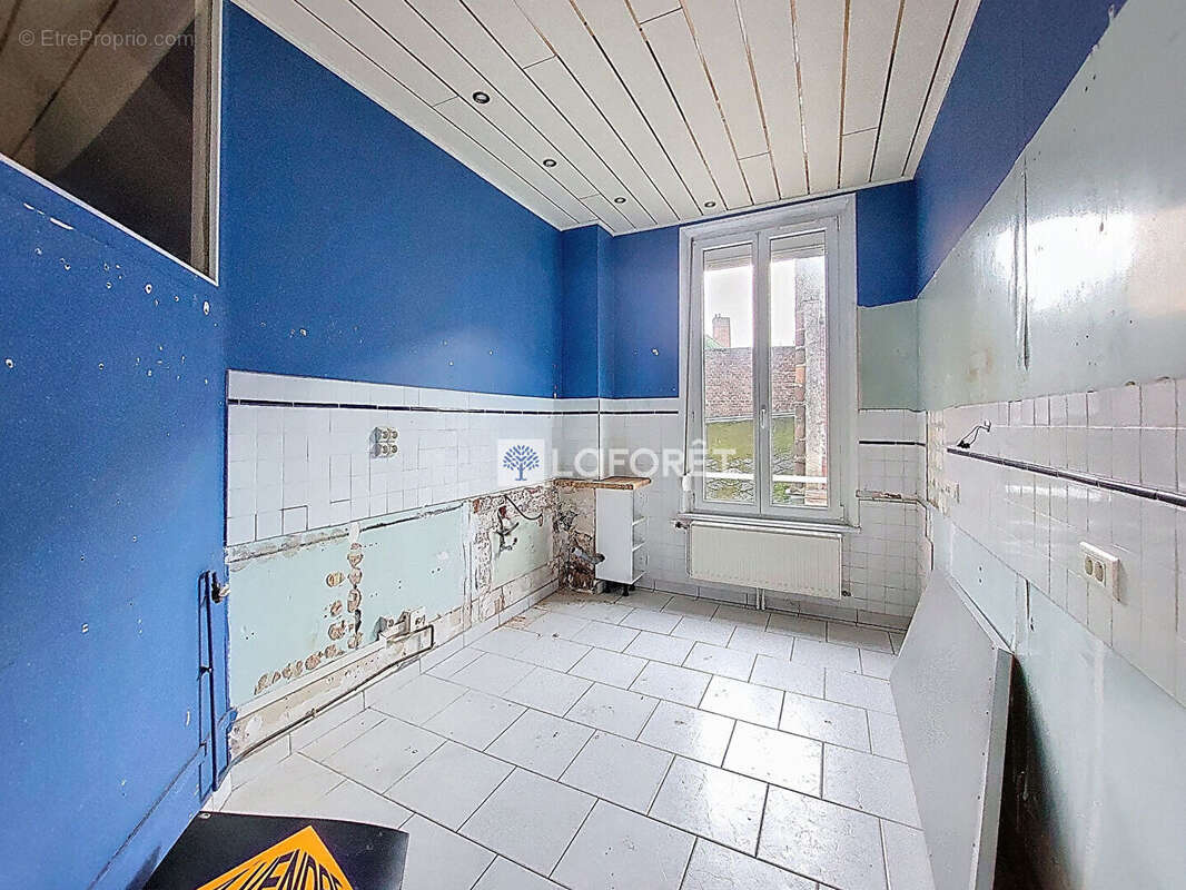 Appartement à LA FERE