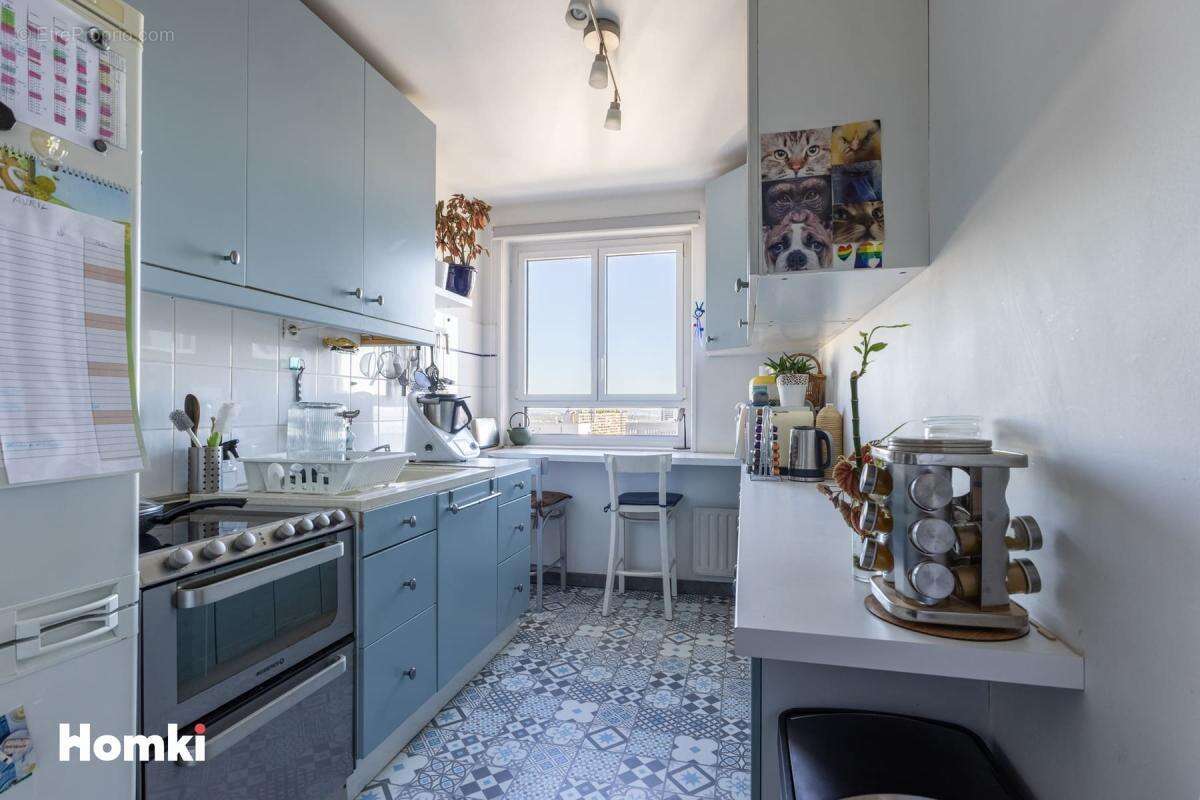 Appartement à PARIS-19E