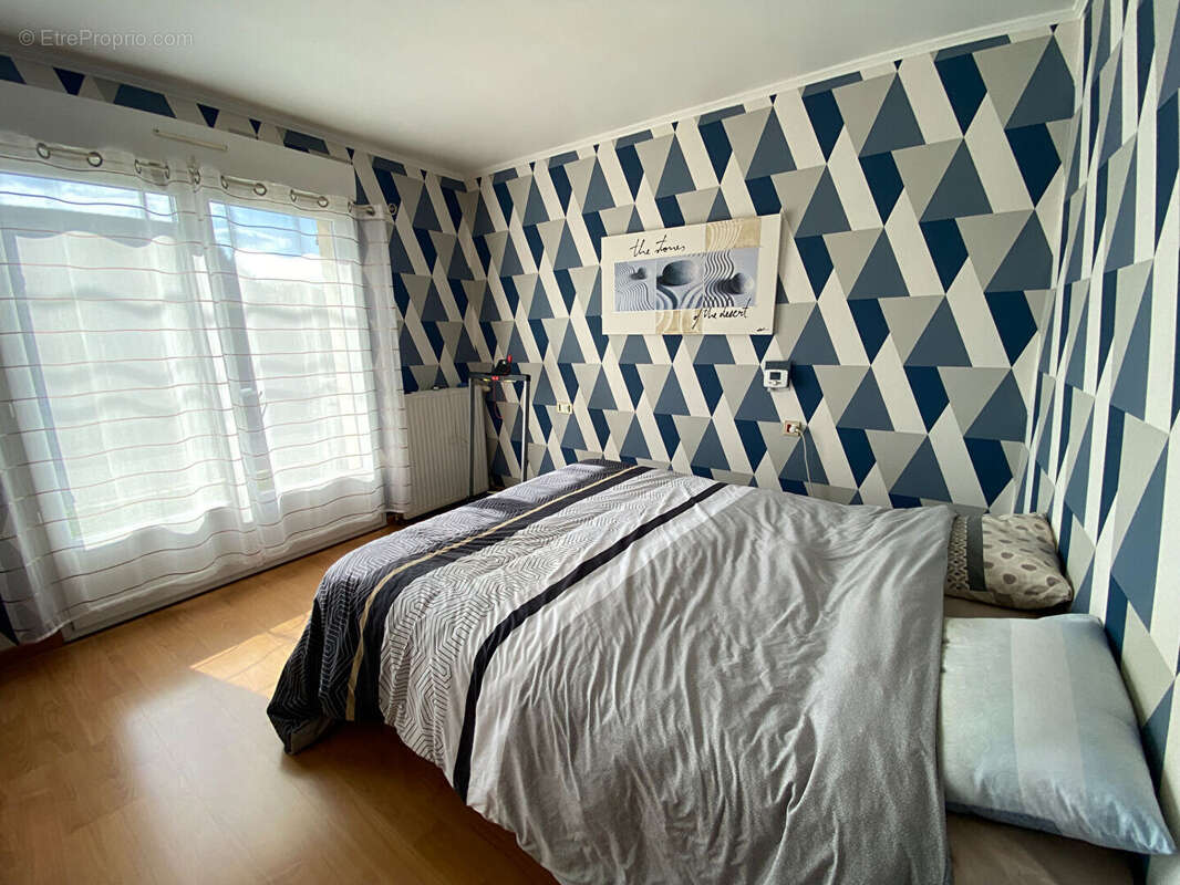 Maison à BASSENEVILLE