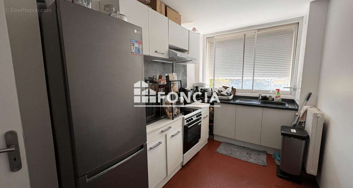Appartement à FRESNES