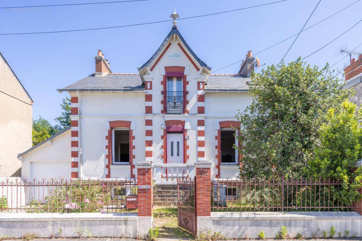 Maison à LA MONTAGNE