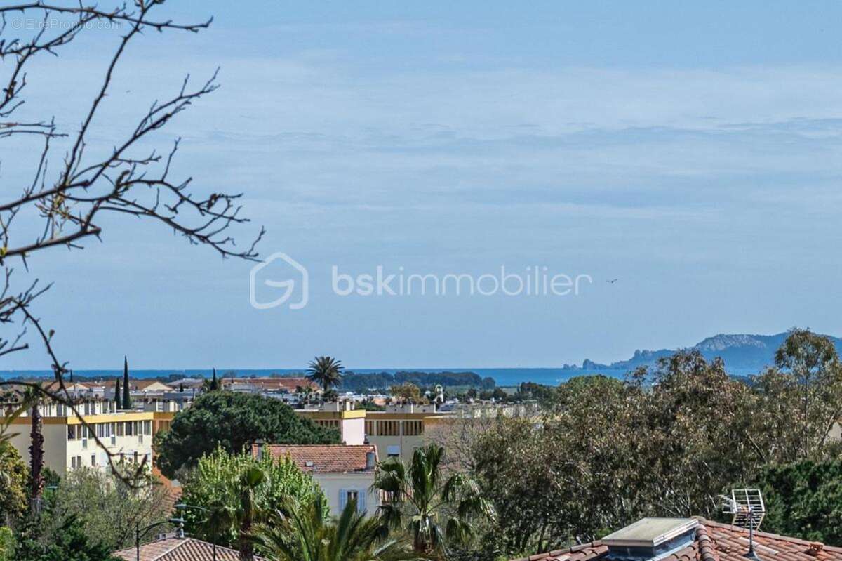 Dpt var (83) - t4 de standing  - proche centre ville - entre ciel et mer - photo 10