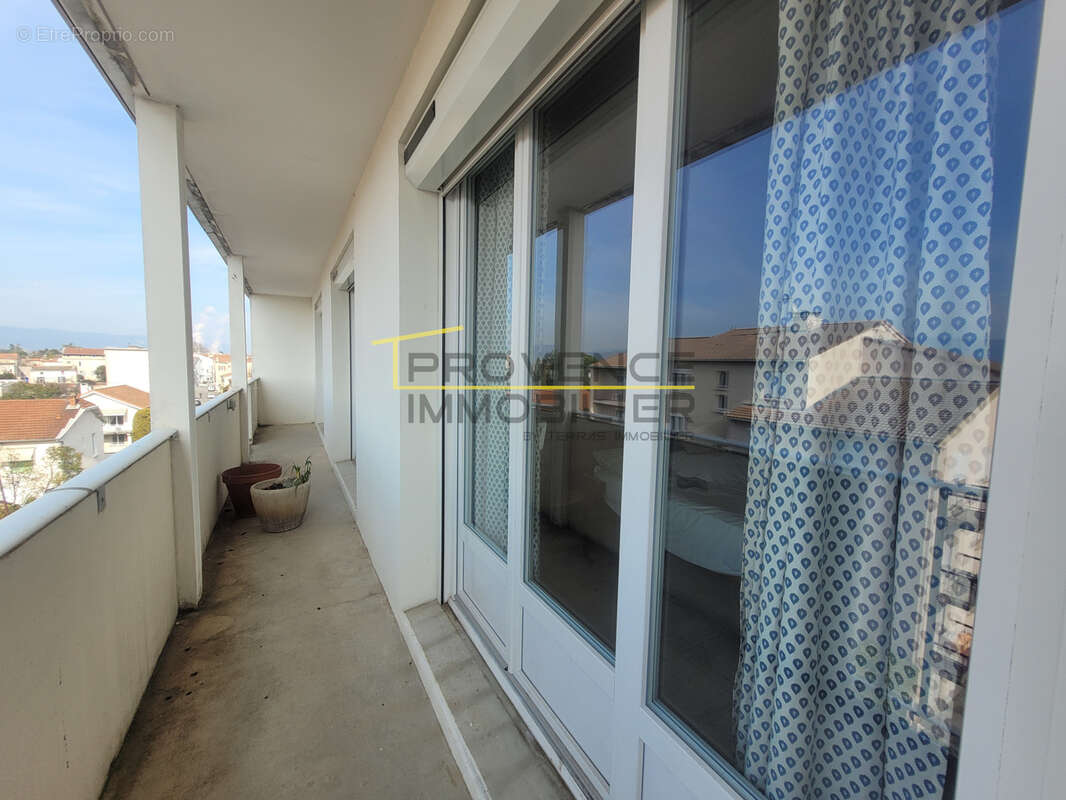 Appartement à MONTELIMAR