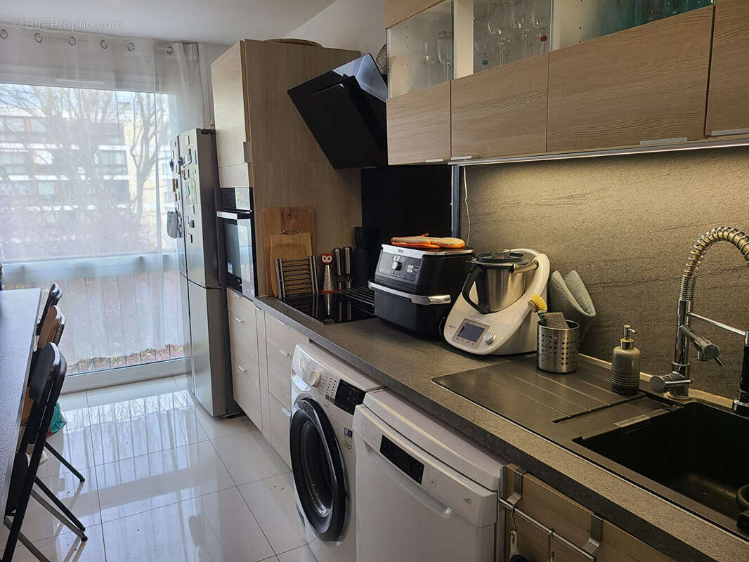 Appartement à FONTENAY-LE-FLEURY