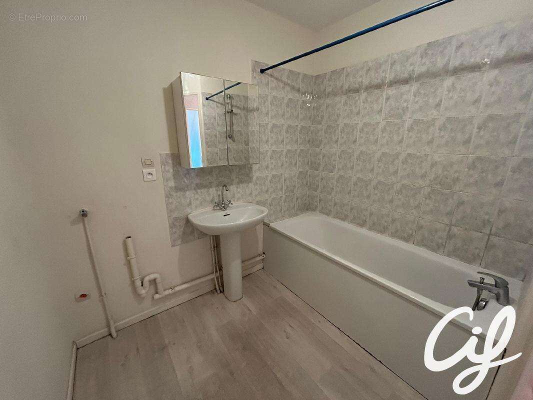 Appartement à LA CHAPELLE-SUR-ERDRE