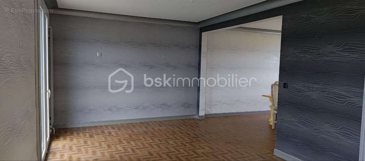 Maison traditionnelle à Saint-Firmin-des-Vignes – 7 pièces – Terrain de 790 m² - photo 6