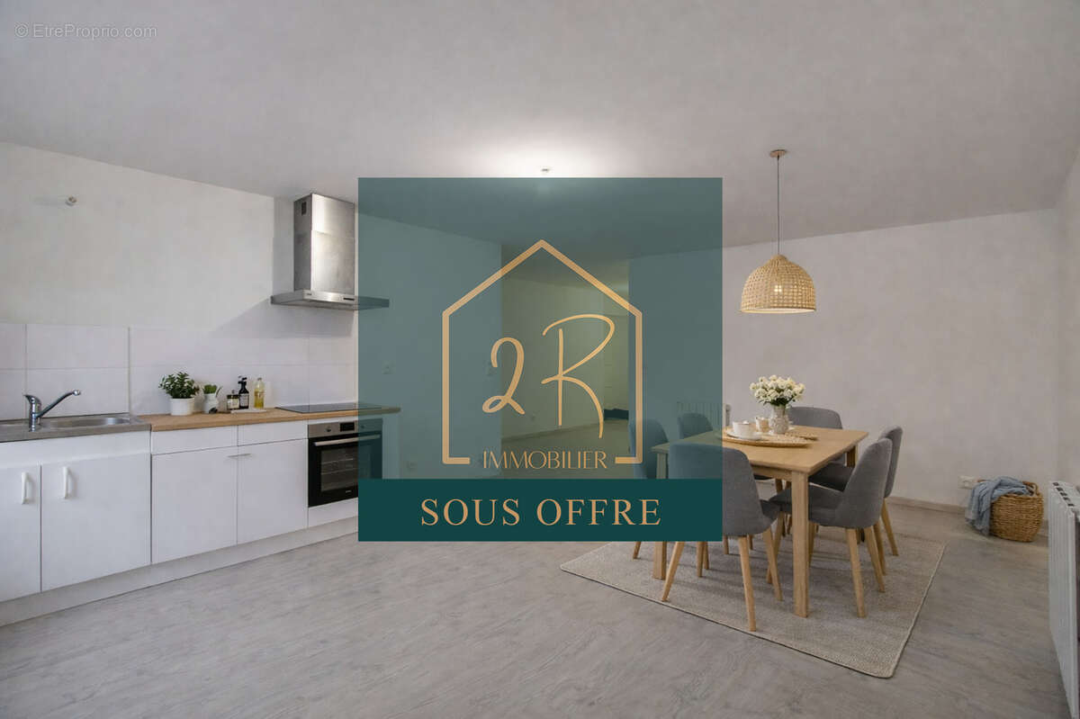 Appartement à MARENNES