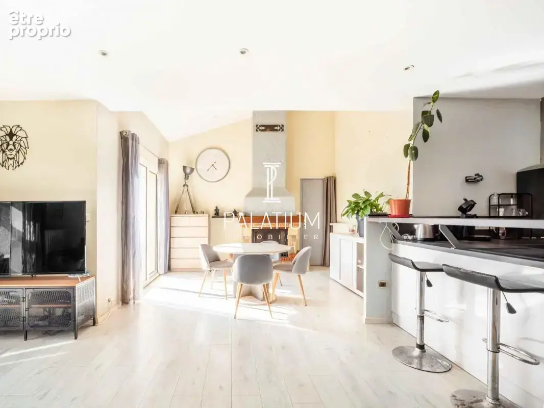 Maison Individuelle de Charme avec Piscine - 108 m² - photo 4