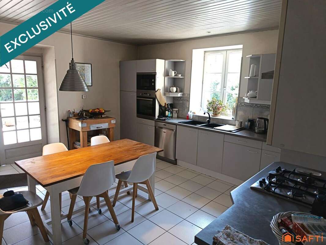 Photo 2 - Maison à CUZORN