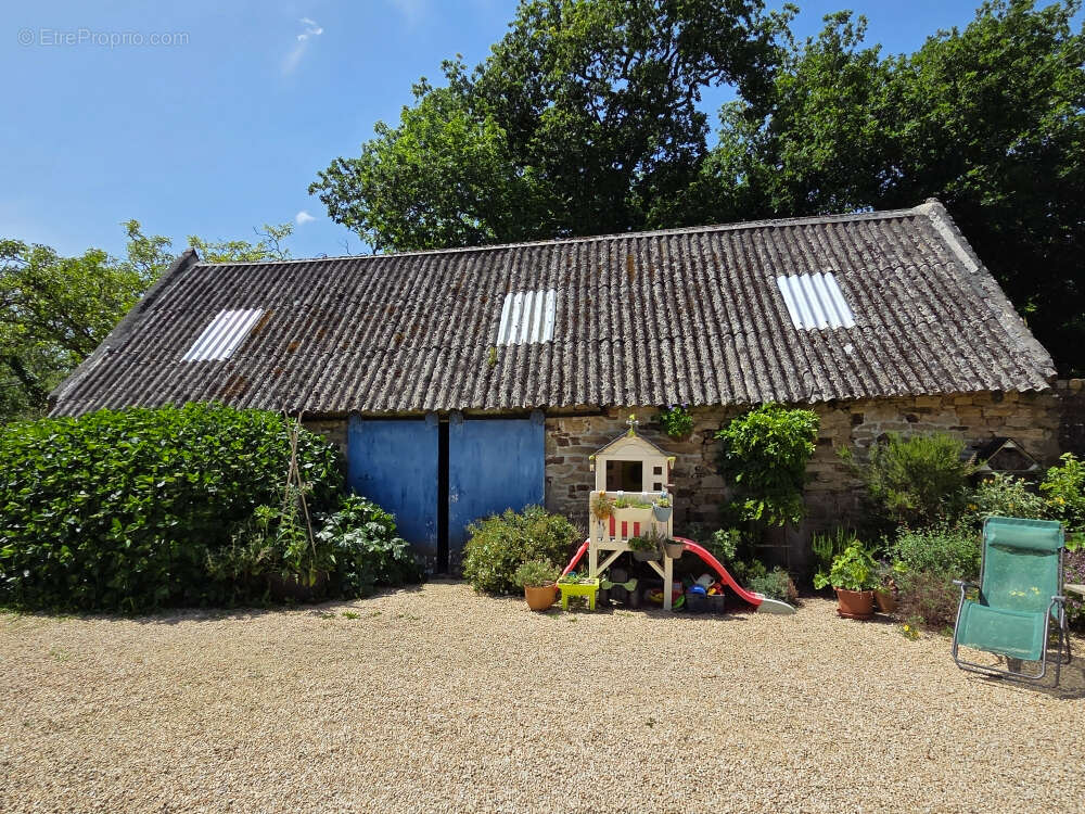 Maison Ploneour Lanvern 8 pièce(s) 139 m2 - photo 6