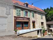 Maison à SAINT-GEOIRE-EN-VALDAINE