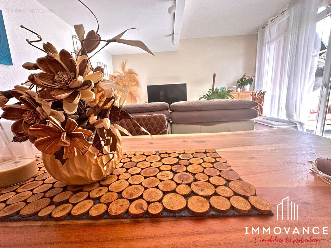 Appartement à LATTES