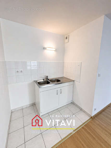 Grand studio de 38,58 m2 avec parking   Idéal premier achat ou investissement locati - photo 3