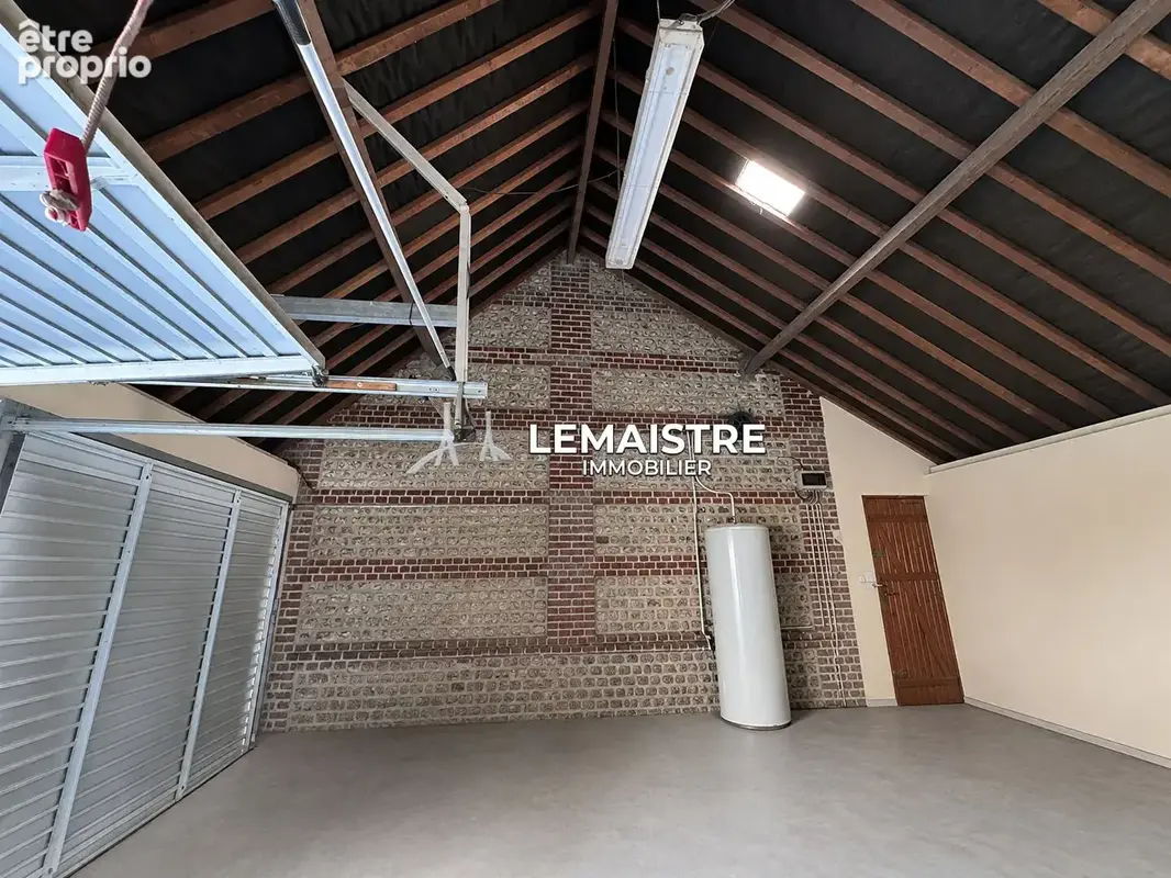 Axe LE HAVRE/YVETOT - Maison 208 m² - 5 chambres - Briques et silex - Double garage - DPE C - photo 17