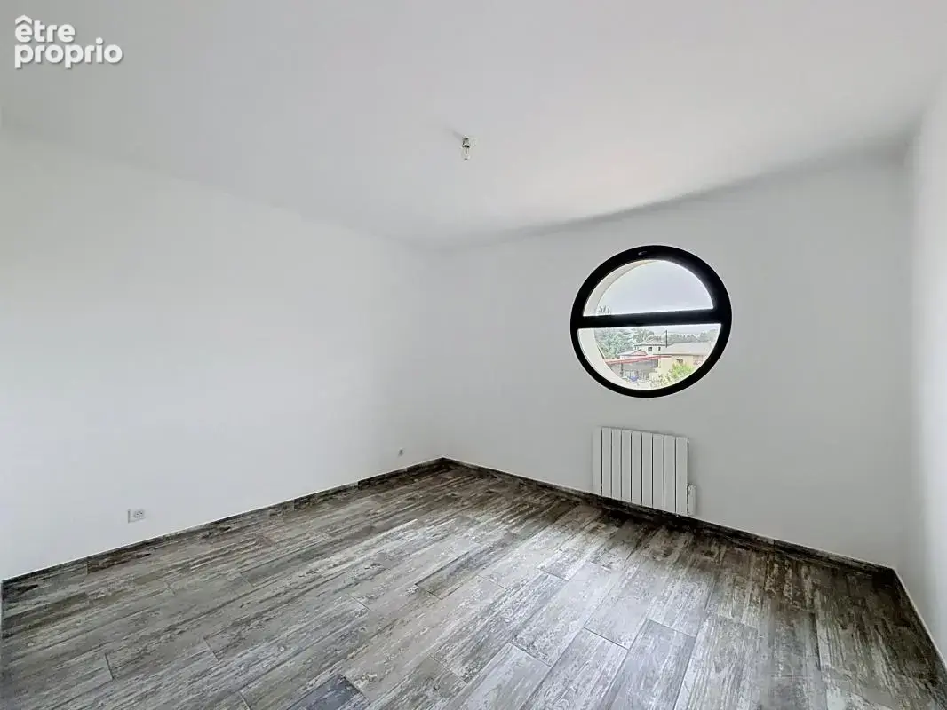 Maison 165 m² à Villieu-Loyes-Mollon  - photo 16