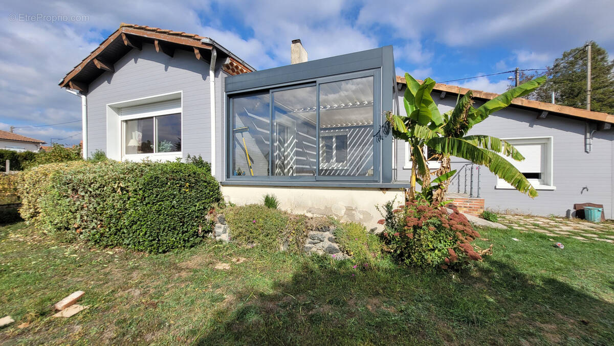 Maison à CLERE-SUR-LAYON