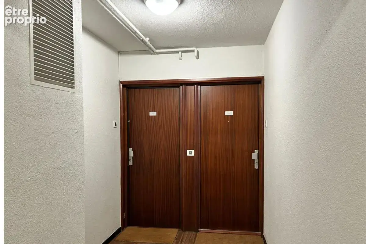 Appartement à vendre 3 pièces lyon 5eme arrondissement (69) - vue degagee - calme - parking - proche des commodites - photo 11