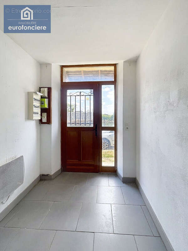 Maison à MONTIGNY-LES-MONTS