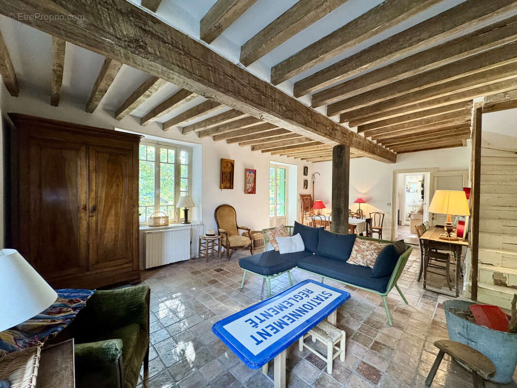 Maison à COULOMMIERS