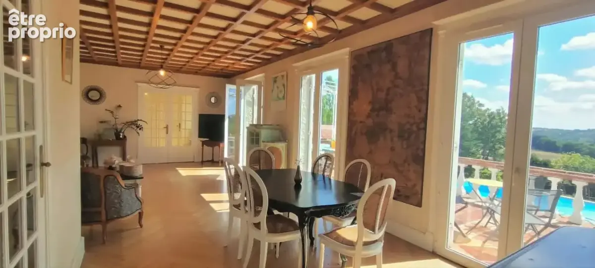 Maison de plain-pied de128 m2 avec piscine - photo 3